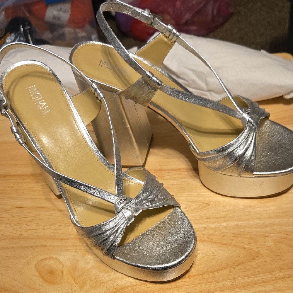 MICHAEL Michael Kors Silver Metallic Platform Sandals